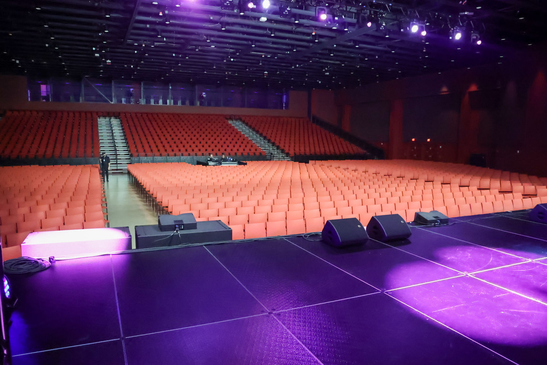 ทัวร์ชมสถานที่แสดงสดฮาร์ดร็อค